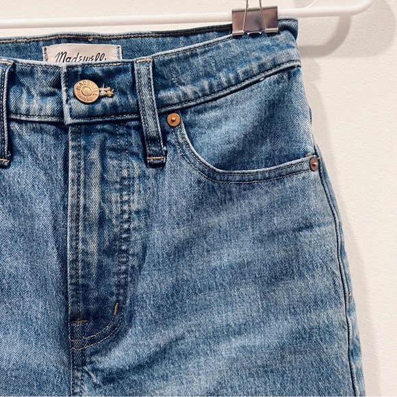 MADEWELL The Perfect Vintage Wide-Leg Crop Jean in Medium/Dark Wash - Size 23 - Picture 4 of 11